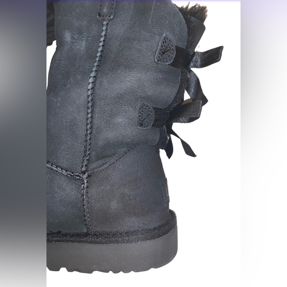 UGG BAILEY BLACK BOW TIE BOOTS WOMEN’s size 6 - Picture 12 of 16